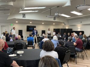 Benvenuto e buon lavoro al Console Generale Massimo Carnelos anche dalla comunità italiana e italo-americana di Seattle! Condividiamo alcune immagini dalla sua prima gradita visita dei giorni scorsi nel PNW, con l’augurio di molte altre occasioni future di incontro e di collaborazione!
